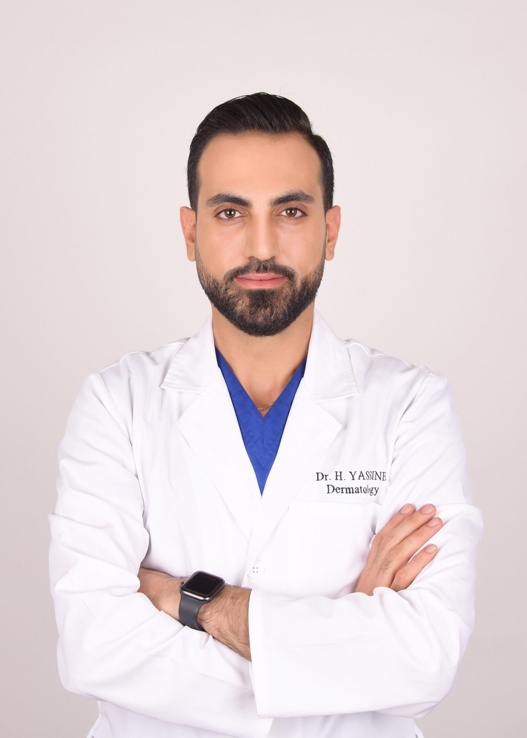 طبيب الأمراض الجلديّة د. حسين ياسين